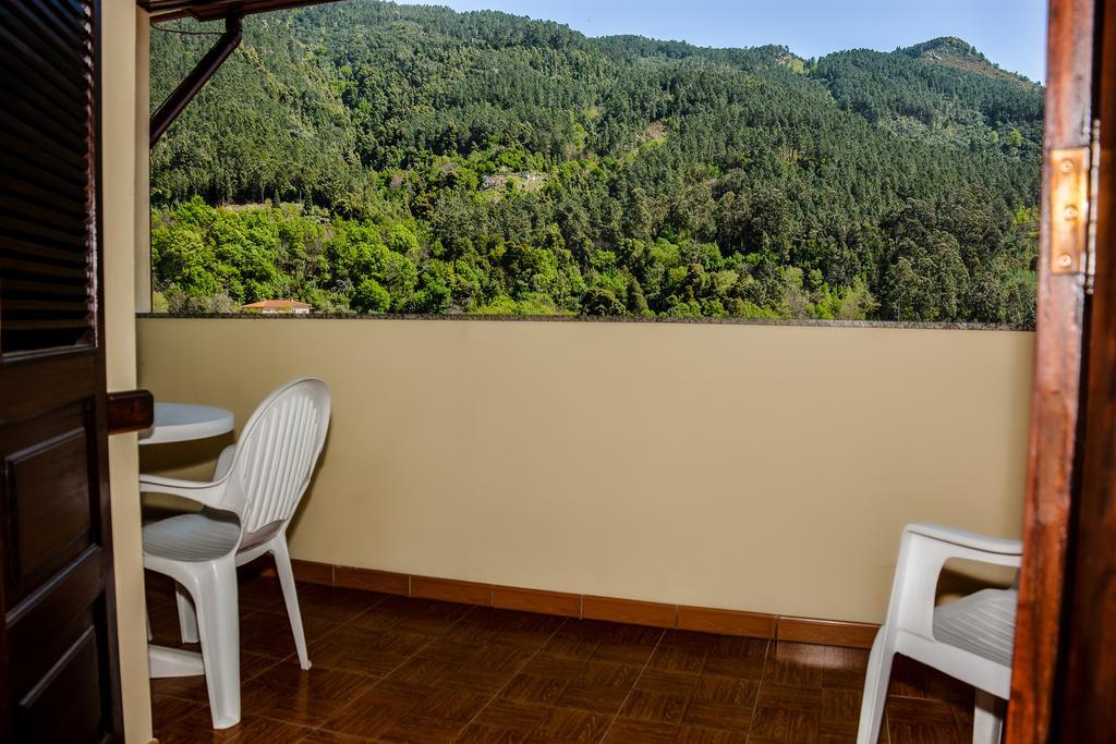 Adelaide Hotel Gerês Quarto foto